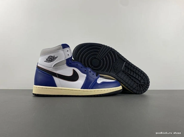 DZ5485- Air Jordan 1 High OG 3588 Snug 1029